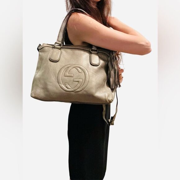 Gucci Gray Leather Soho Shoulder Bag with Iconic GG Logo - Picture 1 of 13